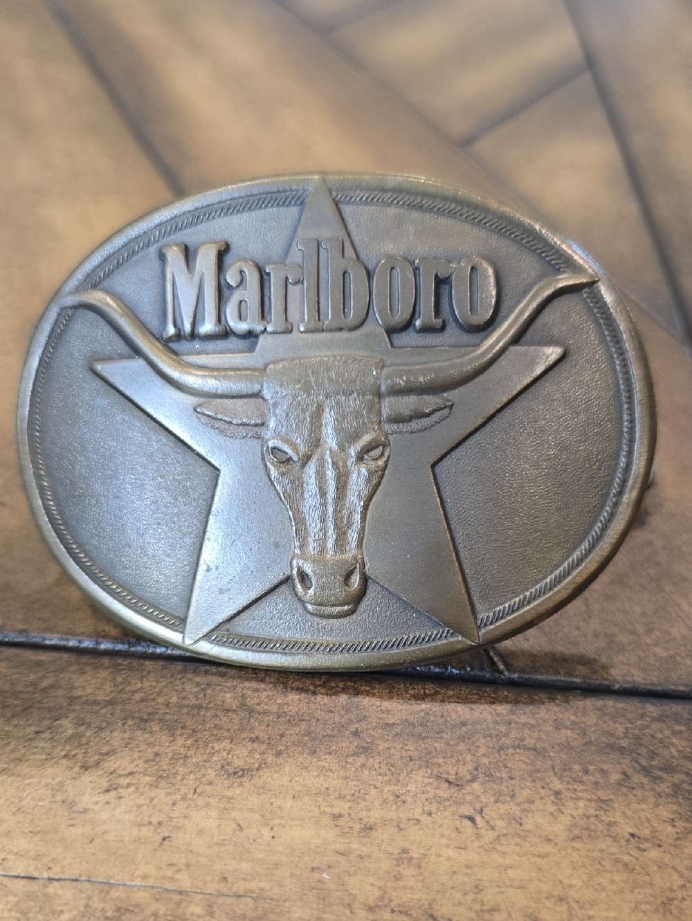 Marlboro Brass-Tone Longhorn Star Belt Buckle